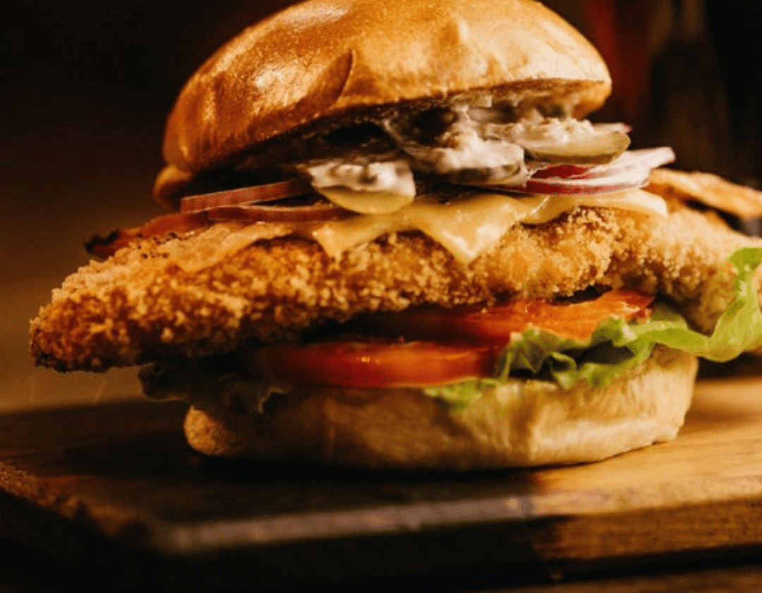 Burger au poulet croustillant